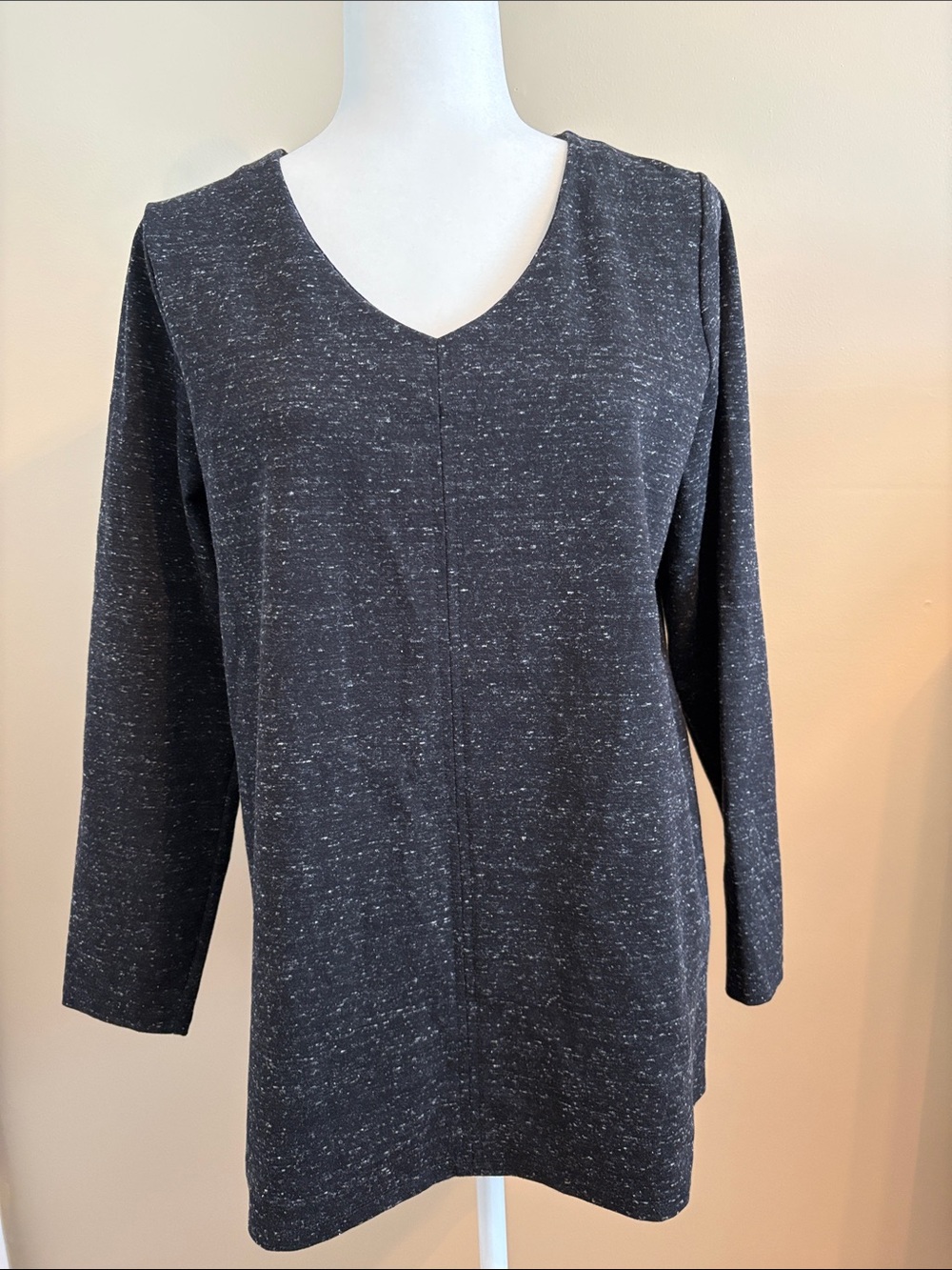 J. Jill Heathered Charcoal V-Neck Long Sleeve Top